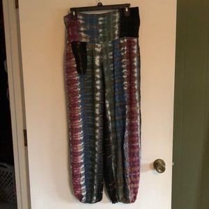 Earthbound trading pants